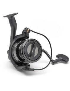 CARRETE DAIWA BLACK WIDOW 25A 2